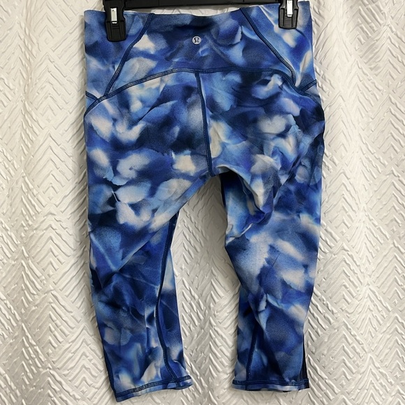 Lululemon Wunder Under Hi-Rise 1/2 Tight Luxtreme Blush Blossom Alpine Size 8 - Picture 5 of 6